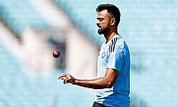 Sussex sign Jaydev Unadkat for County Championship run-in