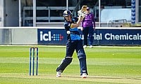 Warwickshire's Emily Arlott