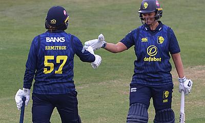 Durham’s second-wicket pair Hollie Armitage and Suzie Bates.